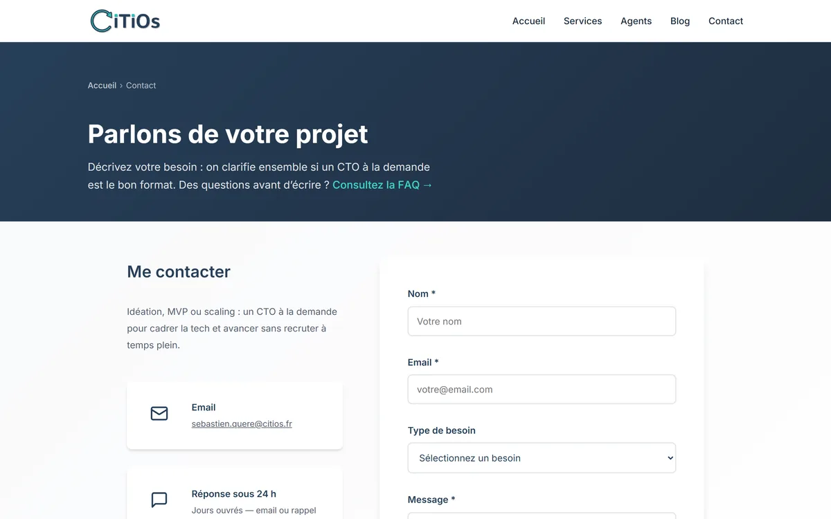 Page contact Citios avant — hero plat, lien FAQ et titre Me contacter mal placé